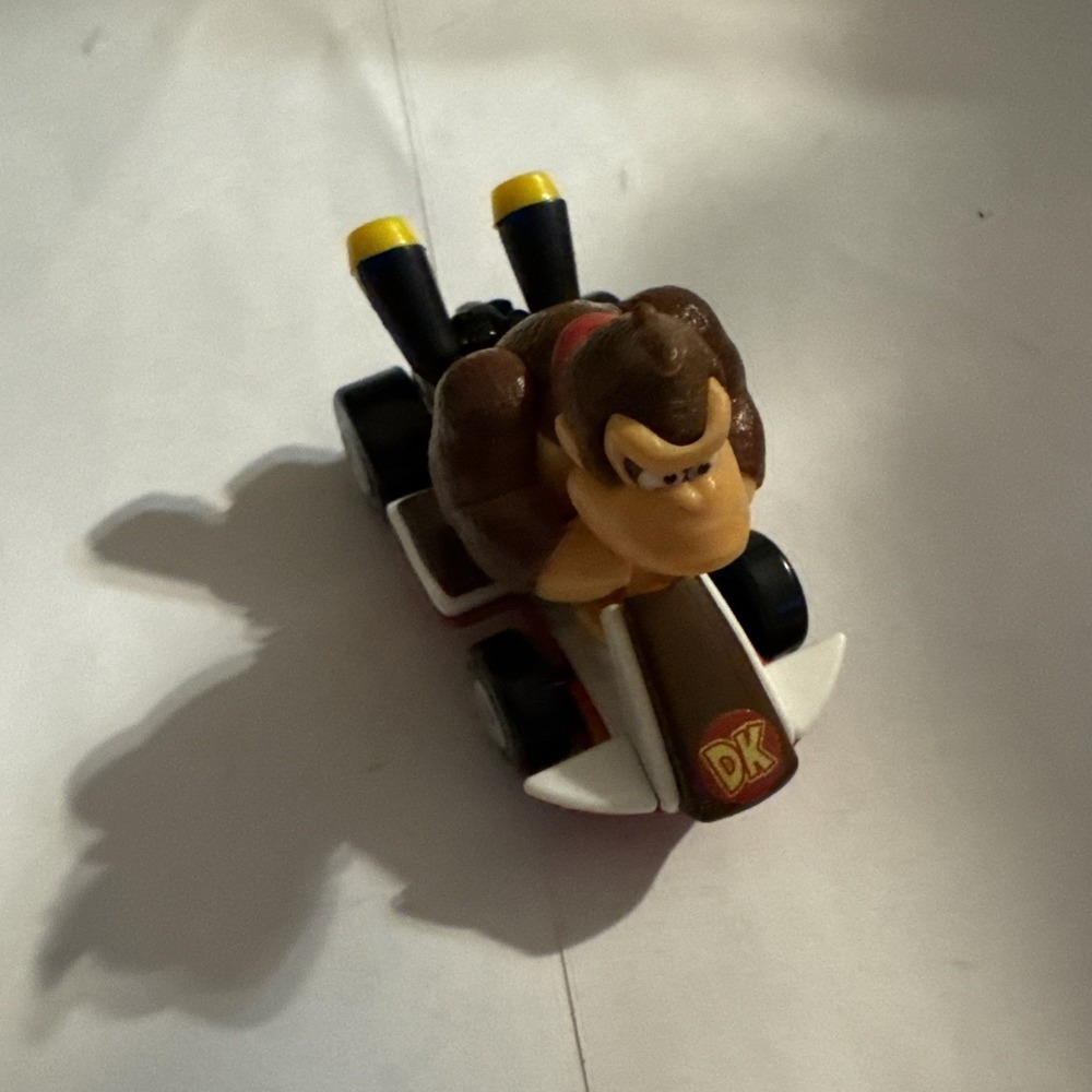 DieCast Hotwheels Mario Kart Donkey Kong Standard Kart 1:64 MARIO MOTORS WHEELS
